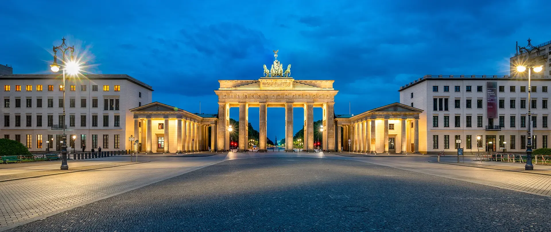 Berlin_1920x810_AdobeStock_204477295
