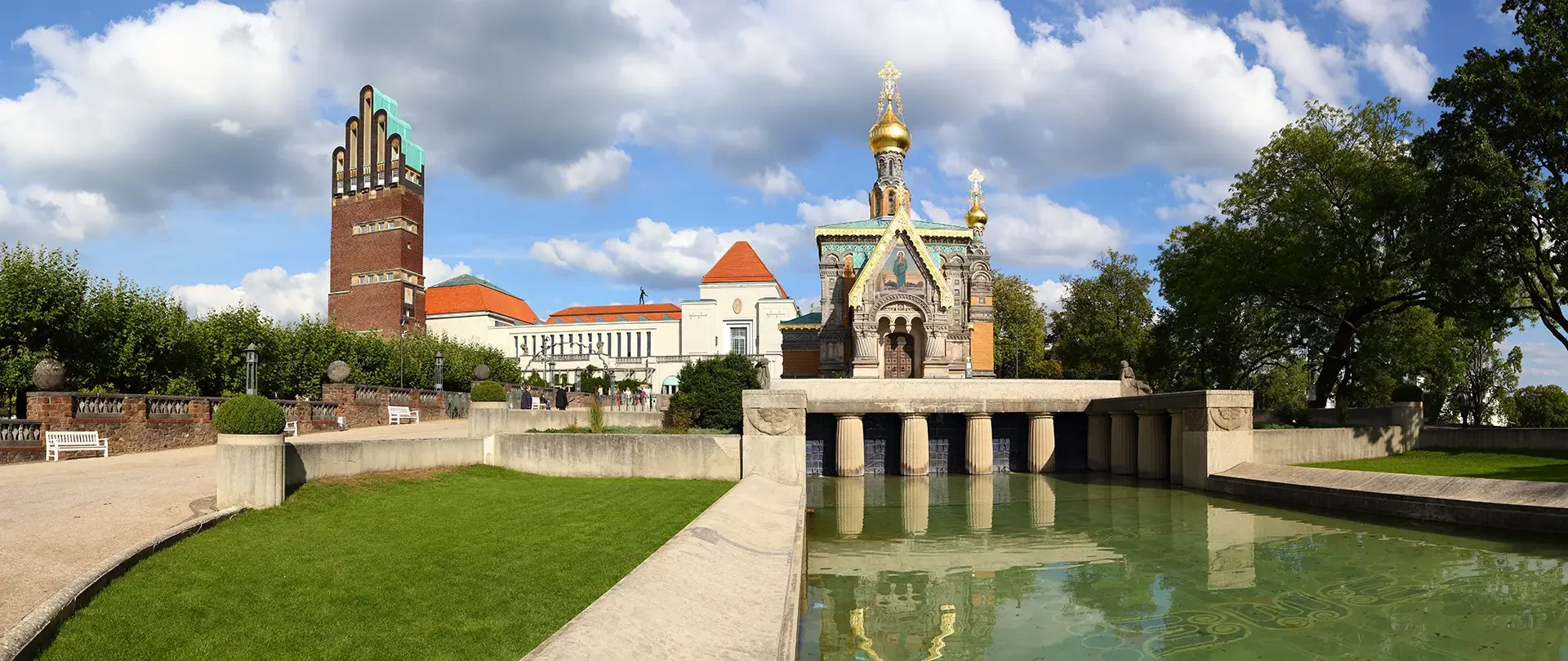 Darmstadt_1920x810_AdobeStock_91949525