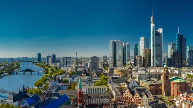 Frankfurt_1920x810_Fotolia_92870660_Subscription_Monthly_M