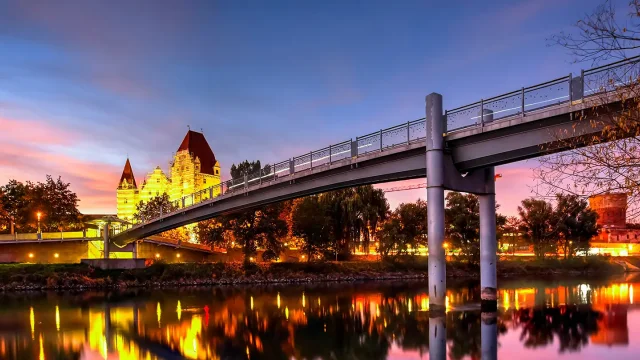 Ingolstadt_1920x810_AdobeStock_230194422_©catalinlazar