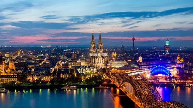 Koeln_1920x810_Fotolia_72987200_Subscription_Monthly_XXL