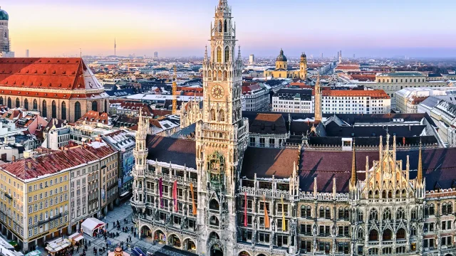 Muenchen_1920x810_Fotolia_49661244_©Mapics